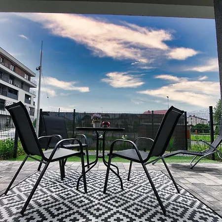 Daire Emi By Housine *