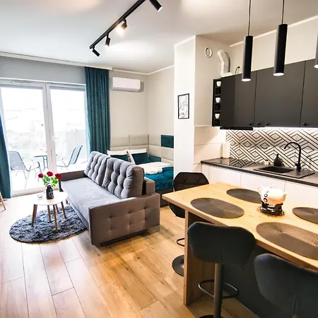 Daire Emi By Housine Zator